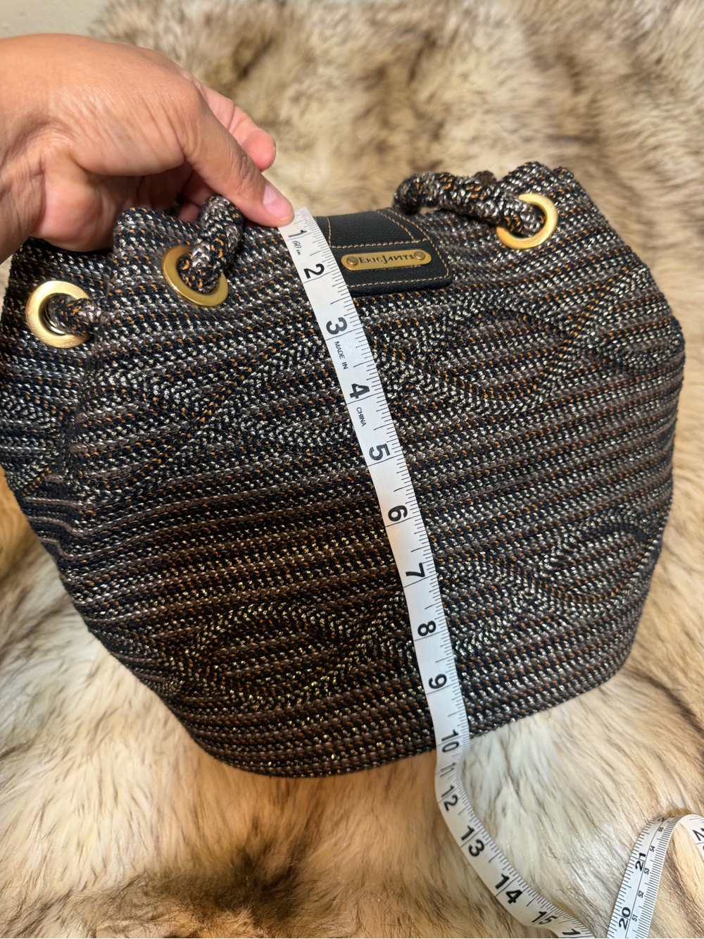 Eric Javits Black and Gold Woven Bucket Tote - Picture 6 of 8